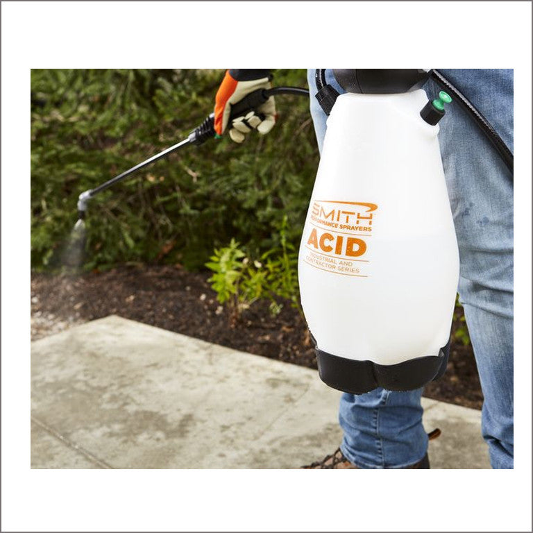 SMITH PERFORMANCE™ 2-GALLON SPRAYER SPECIFICALLY DESIGNED FOR ACIDS 190449